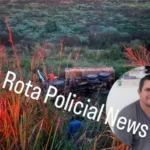 URGENTE: Passageiro de caminhão da SEMAGRI morre após veículo tombar na BR-364; motorista fugiu do local