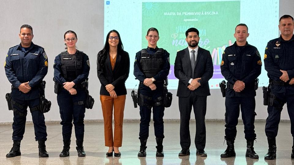 MPRO promove ação do projeto Maria da Penha Vai à Escola para centenas de estudantes em Cacoal