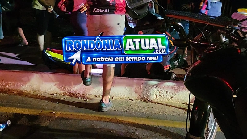 🚨 PISTA ESCURA TERMINA EM BATIDA VIOLENTA ENTRE DUAS MOTOS EM JI-PARANÁ; PAI E FILHO FICAM FERIDOS